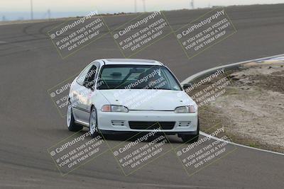 media/Dec-19-2025-Lucky Dog Racing (Fri) [[3b7b1b5fc8]]/Beginner/Session 4 Turn 2 3 Speed Pan/